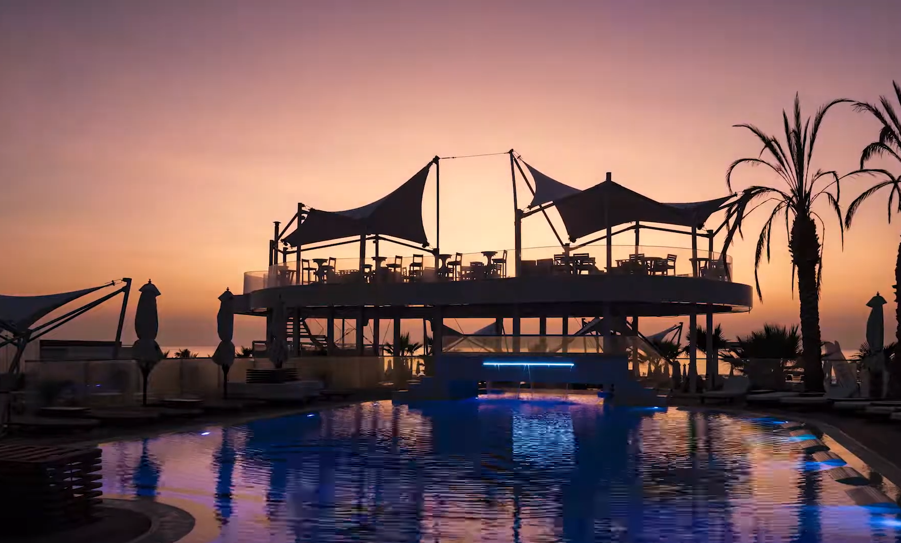 VA Studios @ White Tower Mamaia