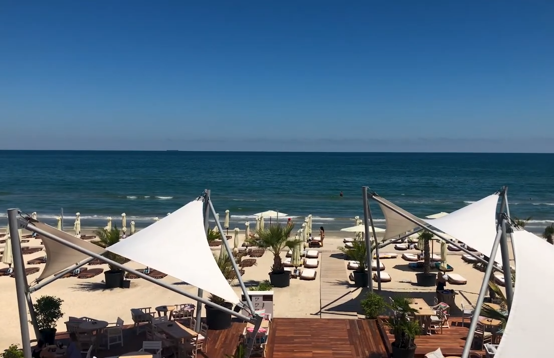 VA Studios @ White Tower Mamaia
